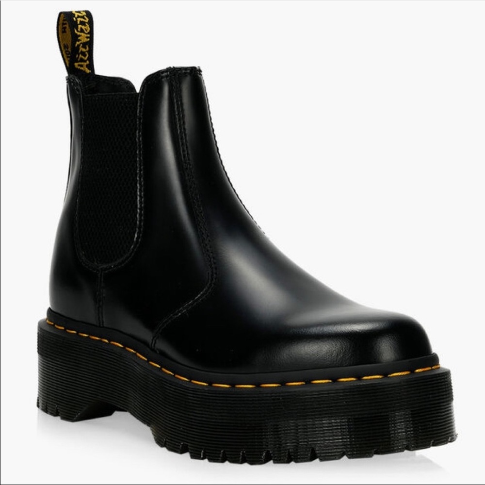DR. MARTENS size 37 6 Quad platform Black Chelsea Boots booties Black